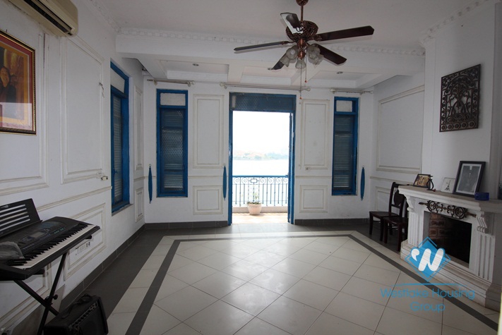 Lakeside colonial villa with lots of characters for rent in Tay Ho